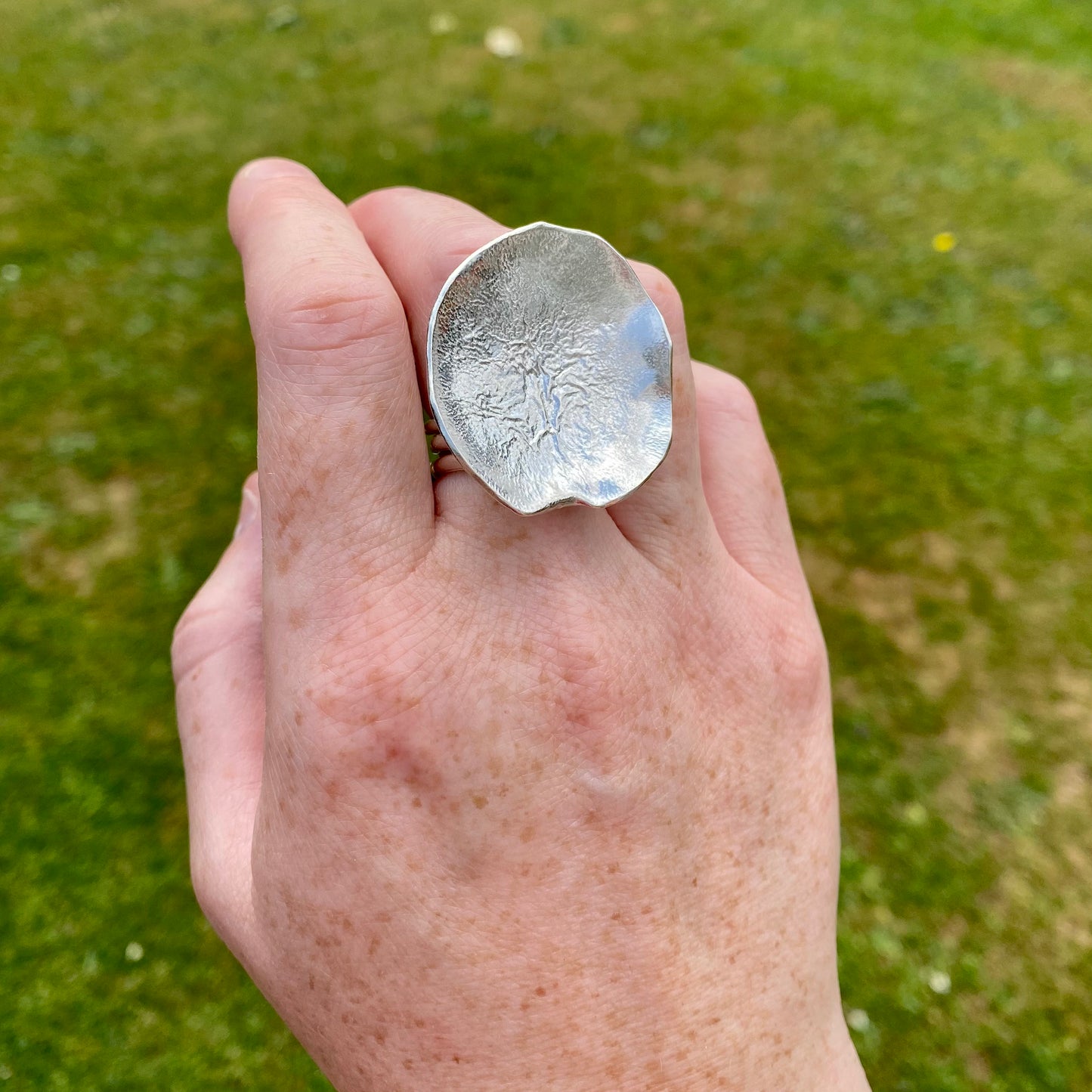 Chunky silver ring - reticulated lily pad louella-jewellery