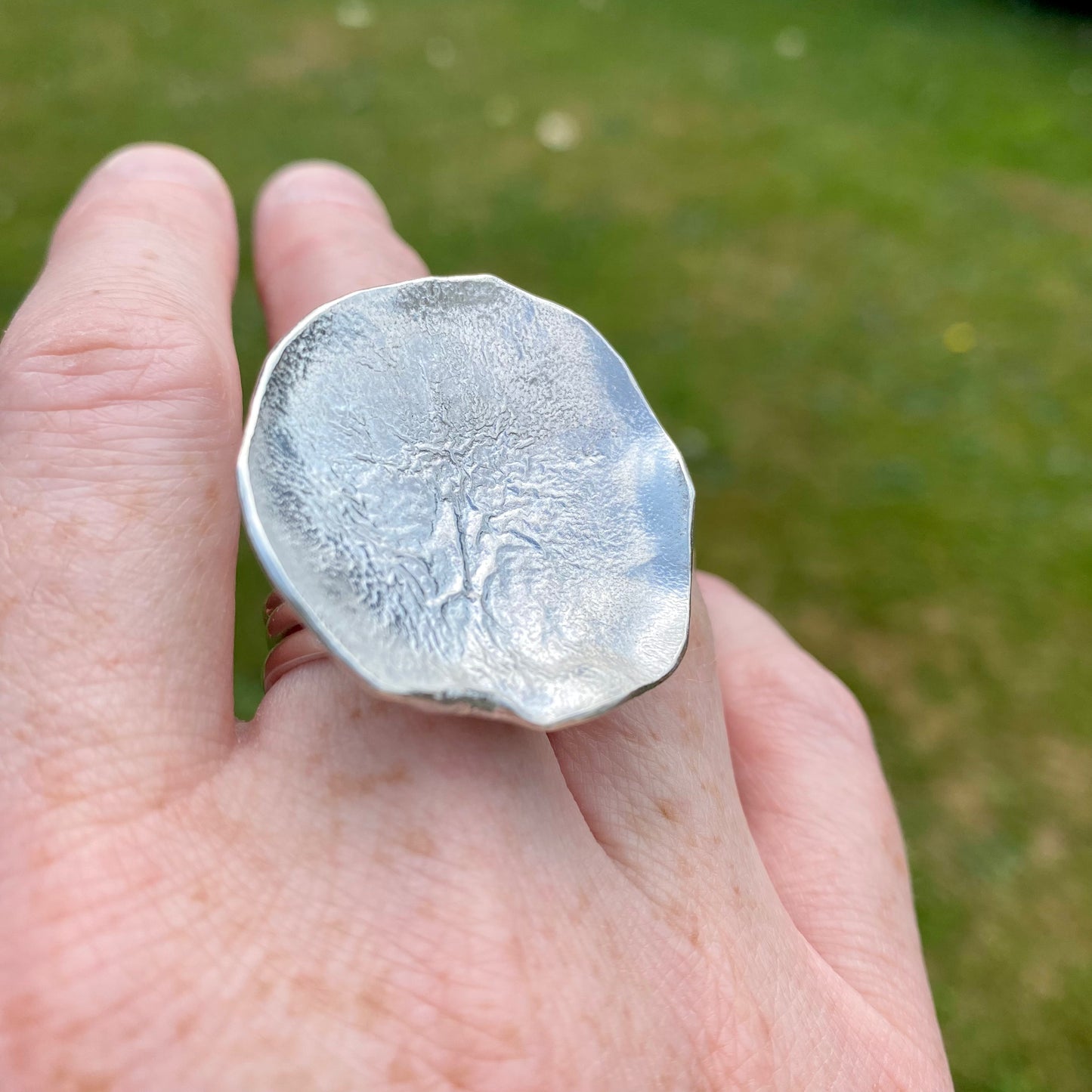 Chunky silver ring - reticulated lily pad louella-jewellery