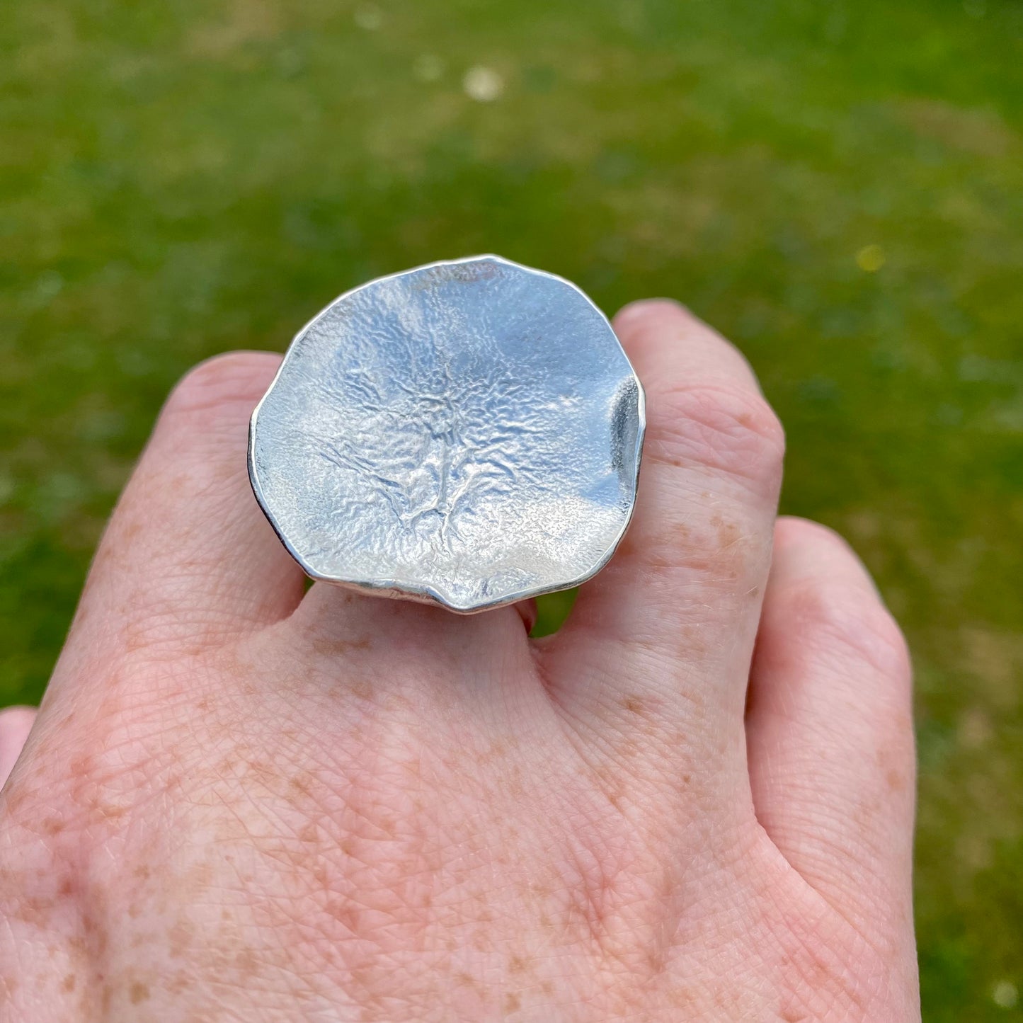 Chunky silver ring - reticulated lily pad louella-jewellery