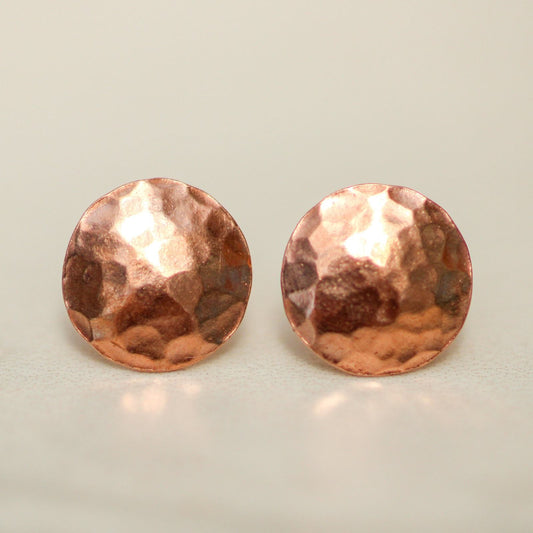 Hammered copper stud earrings louella-jewellery